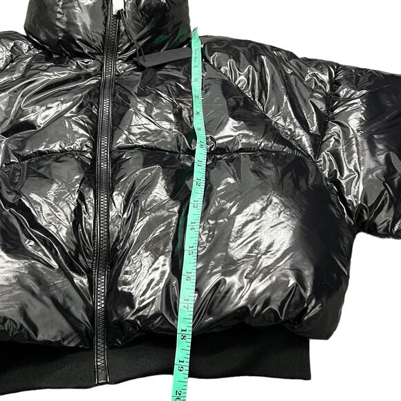 Blank NYC Jacket Women’s L Black Crop Puffer in Cold Lover Shine Nylon High Neck - Picture 3 of 15
